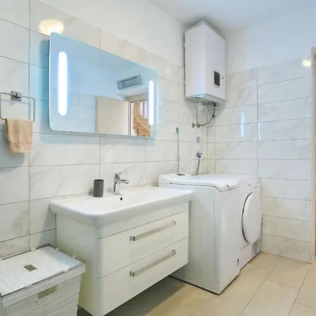 Holiday home Senta Ljubac (Zadar)